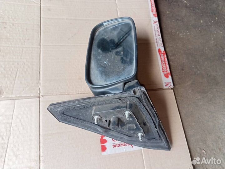 Зеркало правое Toyota Probox