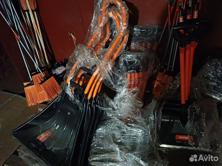 Инструмент и Лопаты для уборки снега амиго