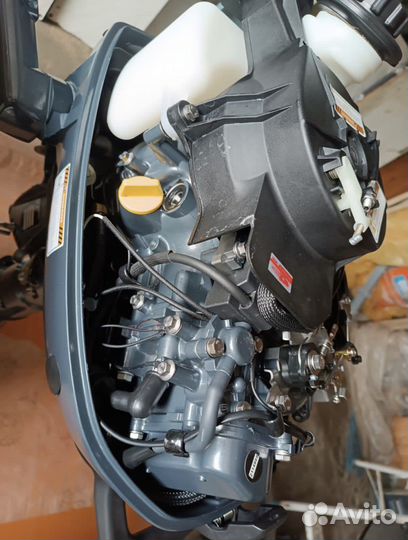 4х тактный лодочный мотор 6л/с powertec(Ямаха)