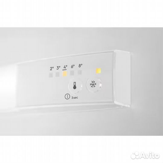 Холодильник встраиваемый