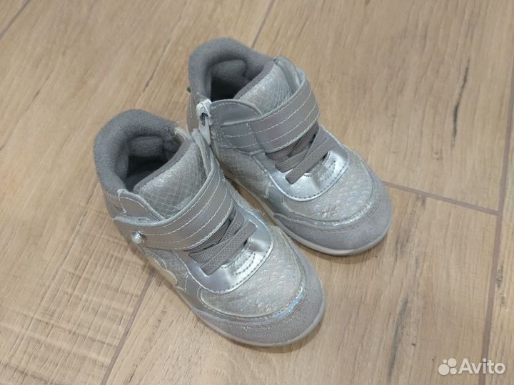 Ботинки для девочки 22 размер