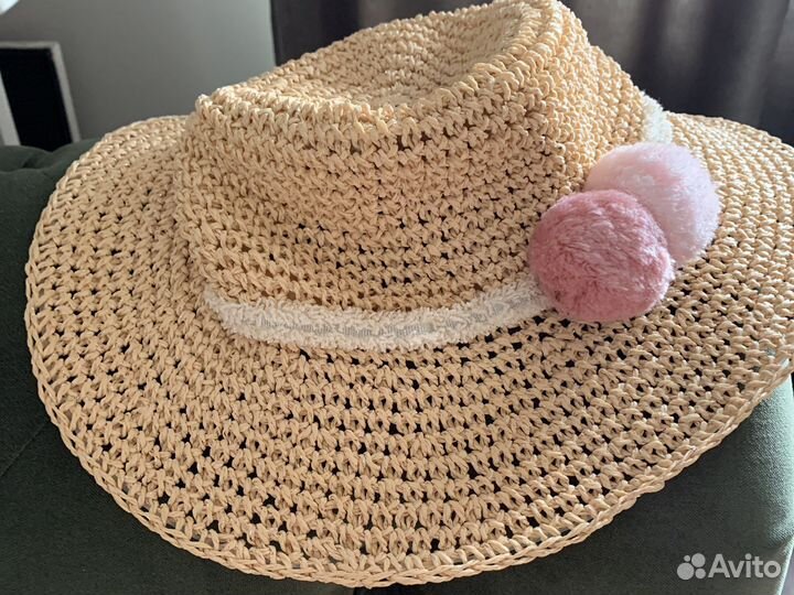 Шляпа вязаная