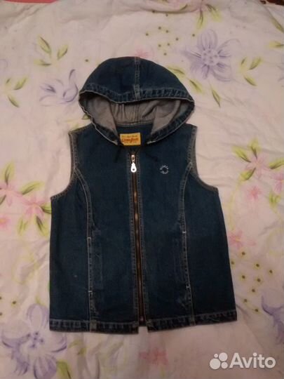 Джинсовый жилет