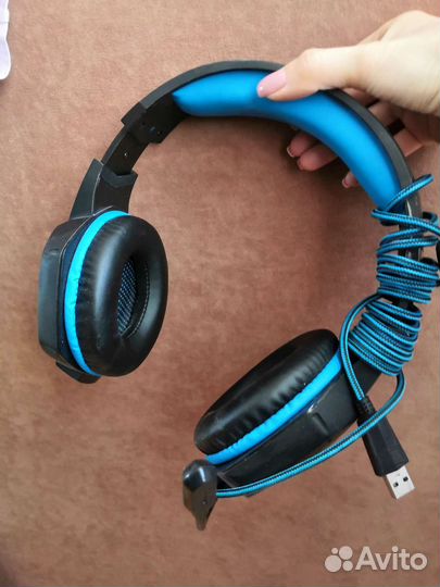 Игровые наушники с подсветкой sven AP-U988MV