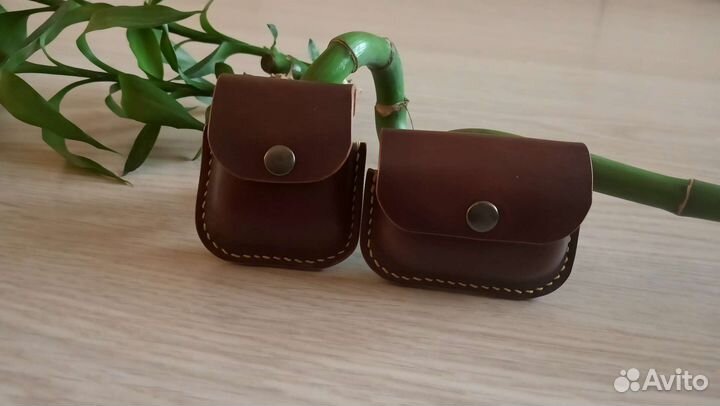 Беспроводные наушники airpods