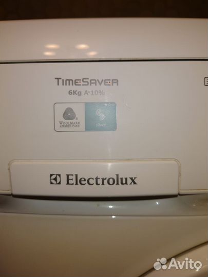 Стиральная машина Electrolux EWF 86110W 6 кг