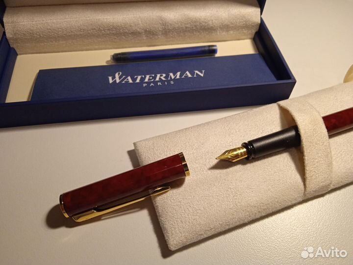 Перьевая ручка Waterman