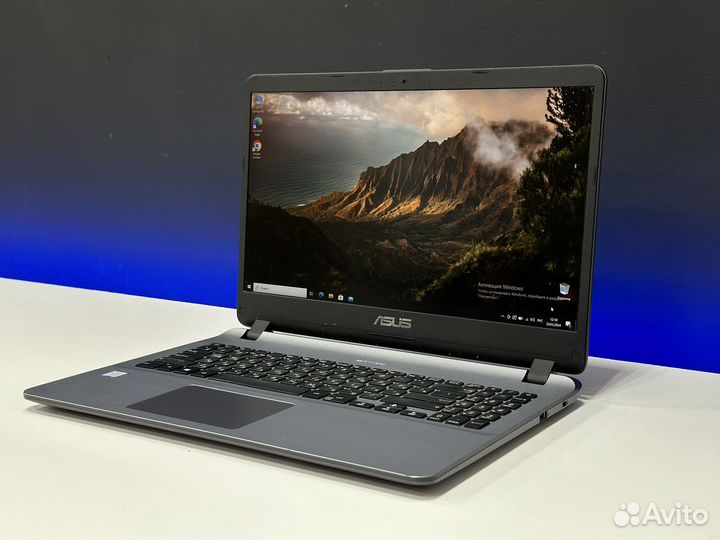 Ноут Asus 15.6 IPS 8G озу SSD240g Core i3