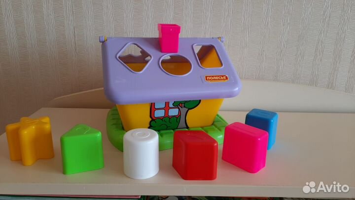 Развивающие игрушки для малышей