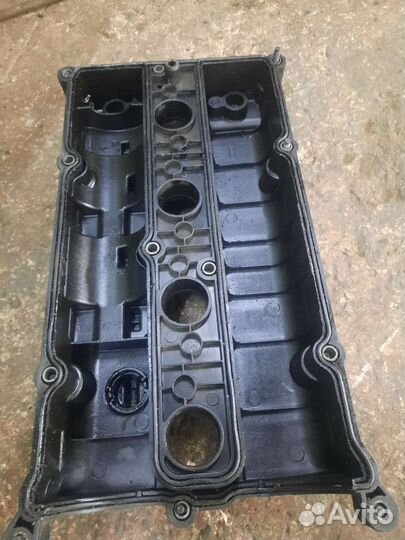 Клапанная крышка форд мондео 3 1.6