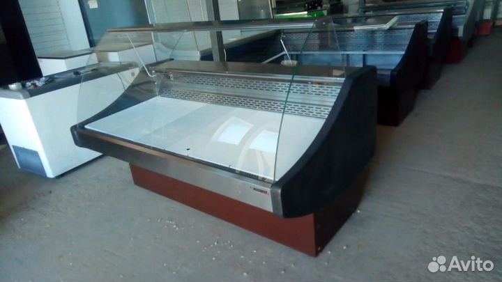 Холодильная витрина б/у