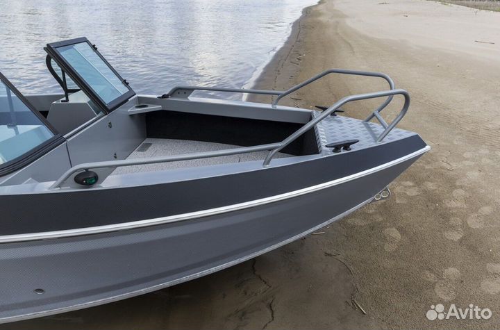 Волжанка 53 Fish + Yamaha F115