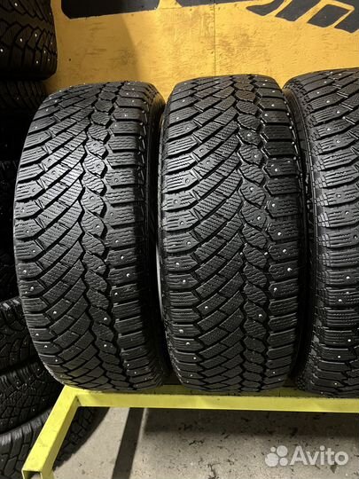 Gislaved Nord Frost 200 SUV 235/55 R19