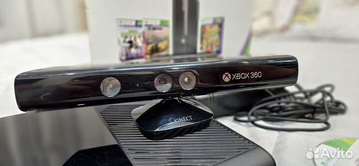 Xbox 360 E-250gb Kinect