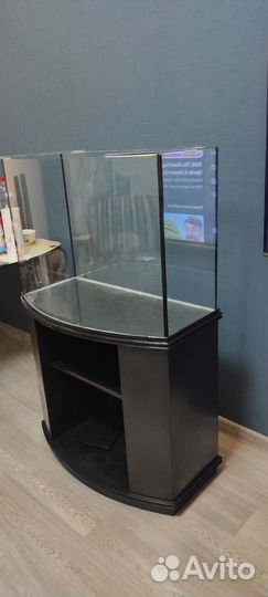 Аквариум с тумбой 150л