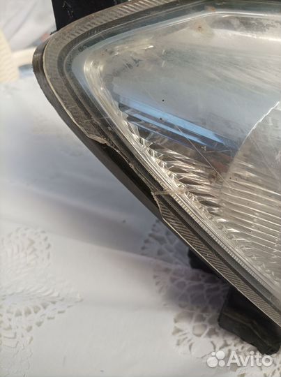 Фара передняя правая toyota rav4 30