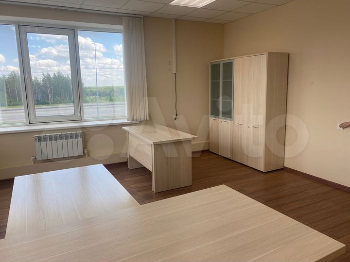 Офис, 750 м²