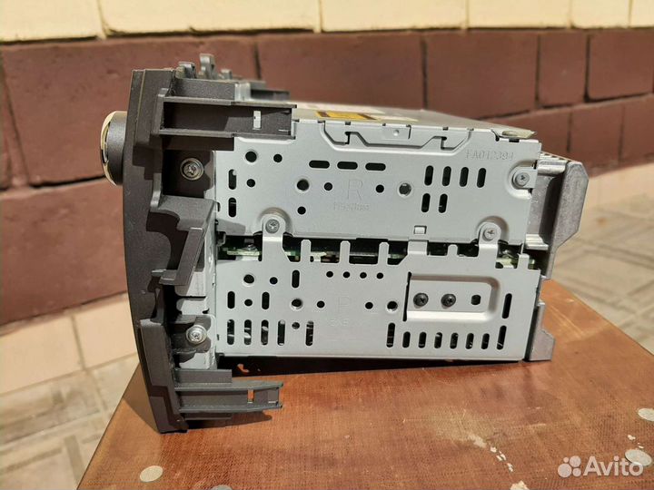 Магнитола на короллу Е150