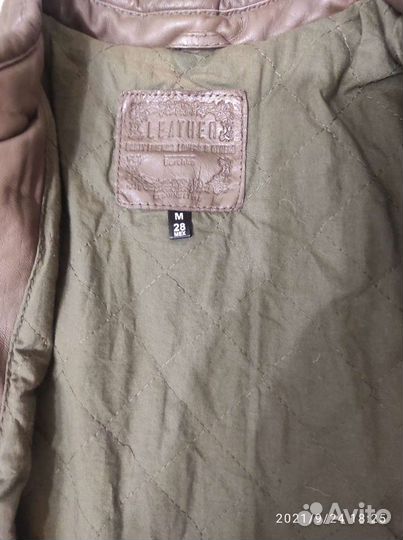 Новая Кожаная куртка Bershka S