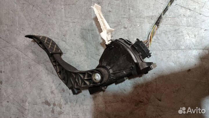 Педаль газа Skoda Octavia (A4) 1998 1J1721503J