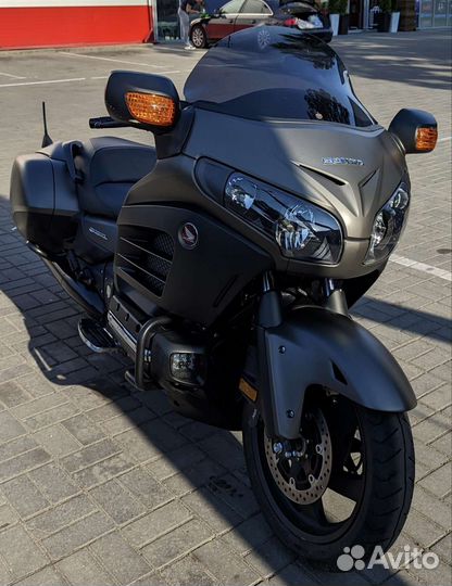 Honda GL 1800B