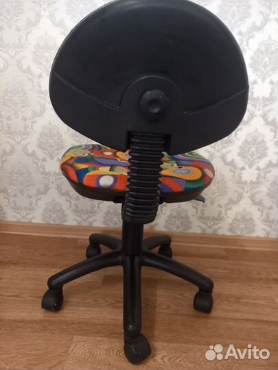Компьютерный стул детский бу