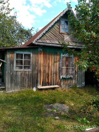 Дача 20 м² на участке 6,96 га