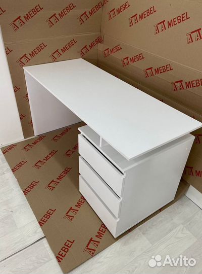 Стол письменный Кайт отличное качество