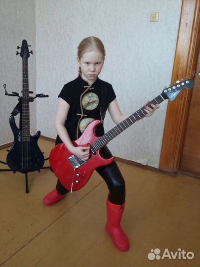 Обучение игре на гитаре