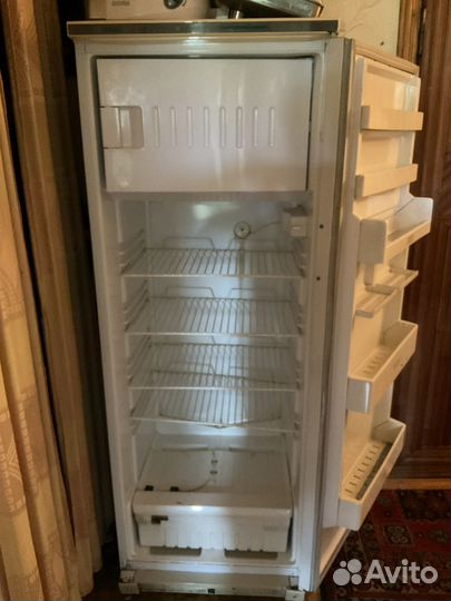 Холодильник стинол