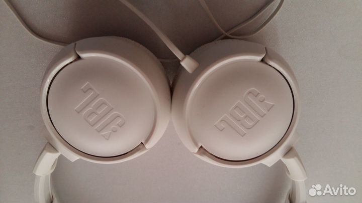 Наушники JBL Tune 500, белые