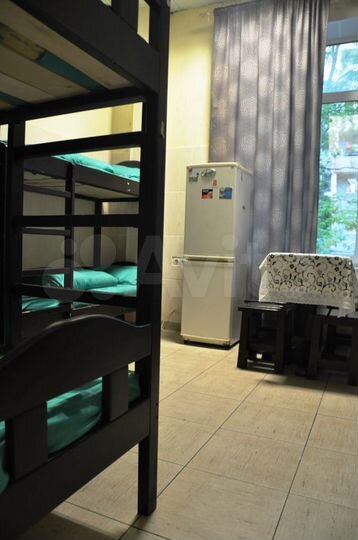 Комната 40 м², 2/2 эт.