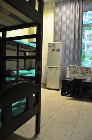 Комната 40 м², 2/2 эт.