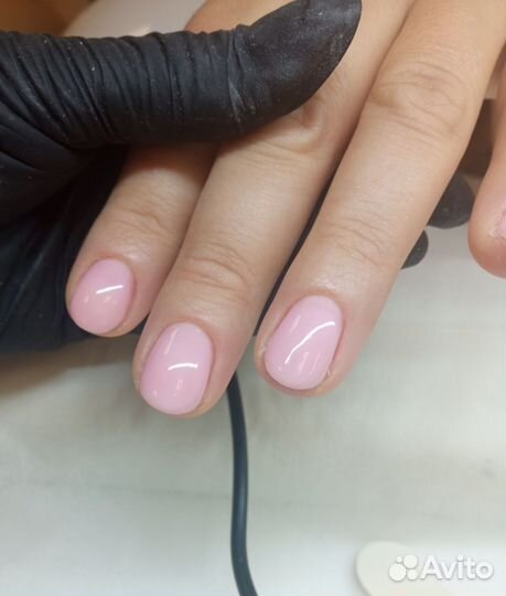 Маникюр, педикюр