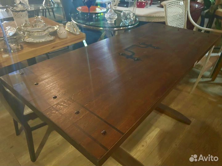 Стол из массива