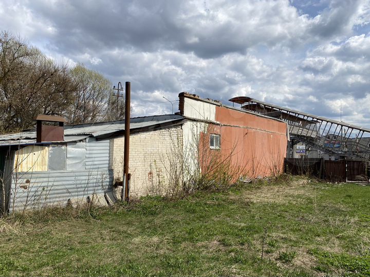 Здание, 280 м²