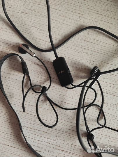 Микронаушники