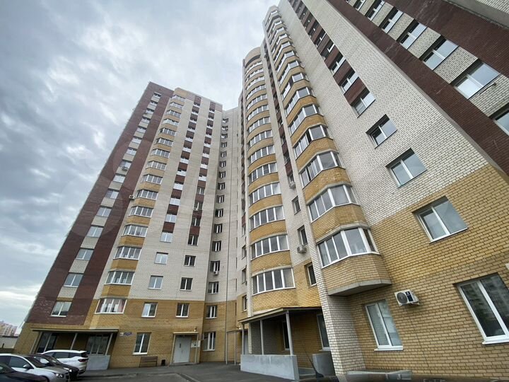 3-к. квартира, 92 м², 5/16 эт.