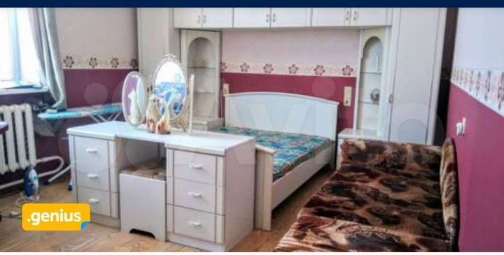 Комната 18 м² в 4-к., 1/2 эт.