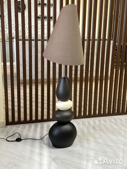 Торшер напольный