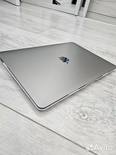 Apple MacBook Air 2020 Core i5 512gb