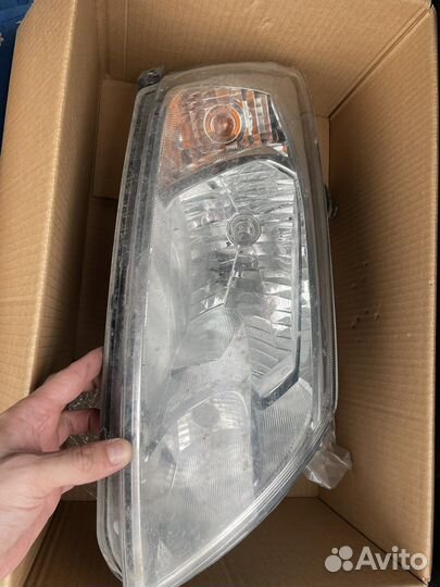 Две фары лада гранта (левая и правая) Цена за 2 шт