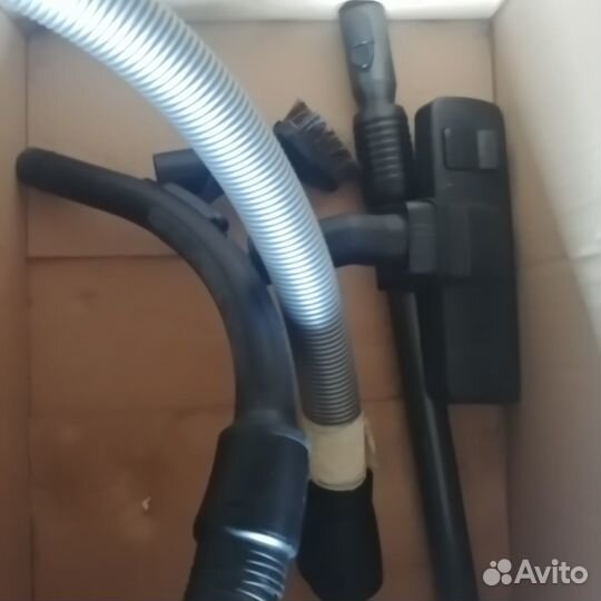 Пылесос Samsung SD9420 Aquatic c аквофильтром