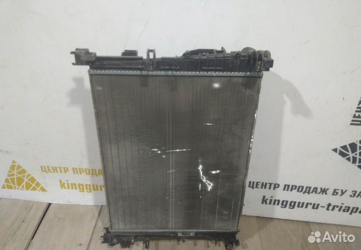 Радиатор охлаждения бу Renault Logan 2 OEM 214105731R