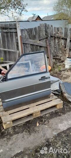 Дверь передняя 2115,2114