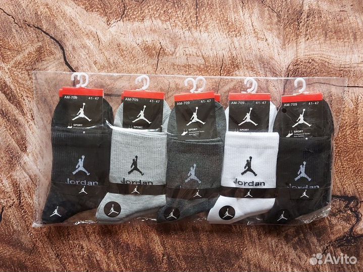 Носки Nike Adidas Jordan белые