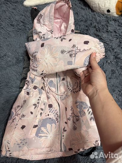 Демисезонный костюм для девочки 92