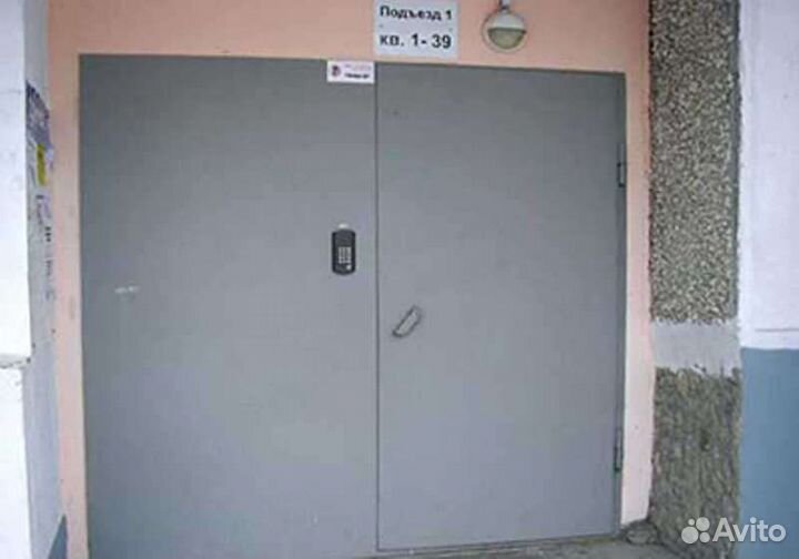 Дверь входная металлическая