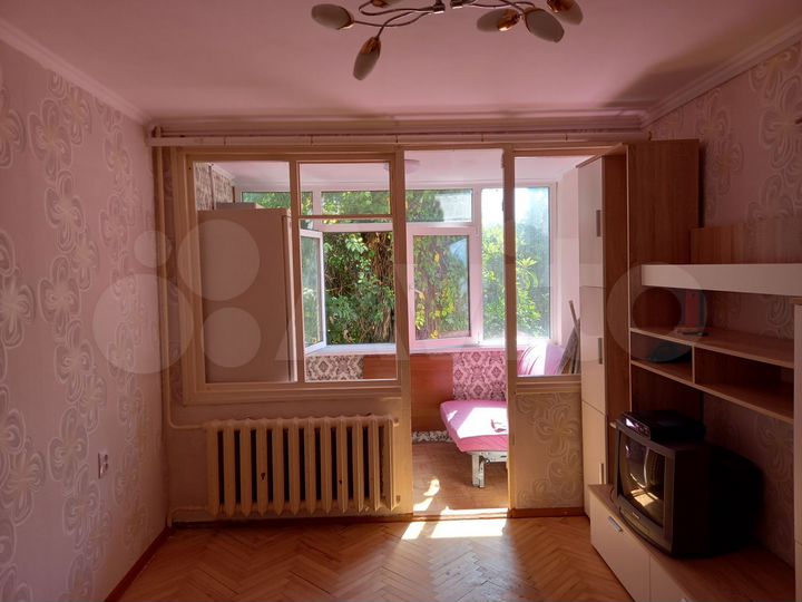 Комната 18 м² в 2-к., 1/5 эт.