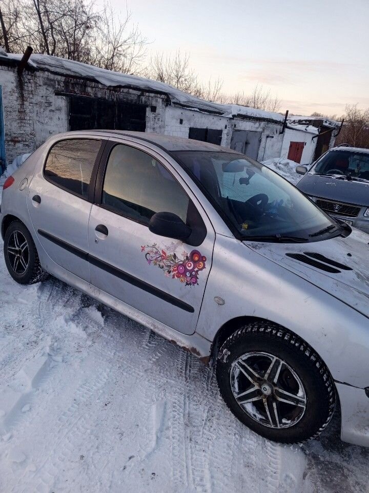 Peugeot 206: фото владельца